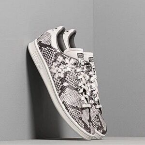 ADIDAS Originals Stan Smiths Snakeskin Sneakers M6.5/W7.5